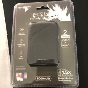 BRAND NEW Merkury Innovations: Bolt Power Bank 5000mAh USB-A + USB-C